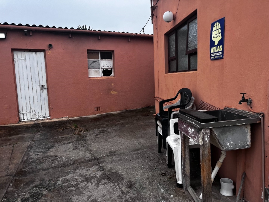 3 Bedroom Property for Sale in Algoa Park Eastern Cape